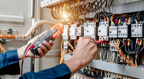 Best Local Electrician Companies  in Sarasota Springs, FL